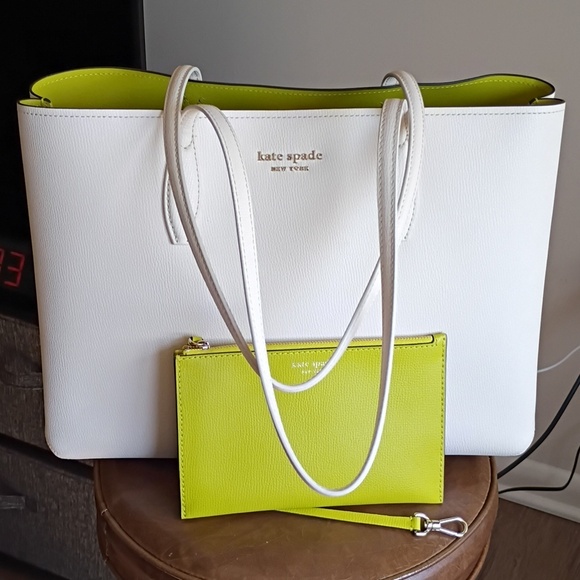 kate spade Handbags - Kate Spade New York Cream All Day Large Tote W/Lime Green Interior And Wristlet